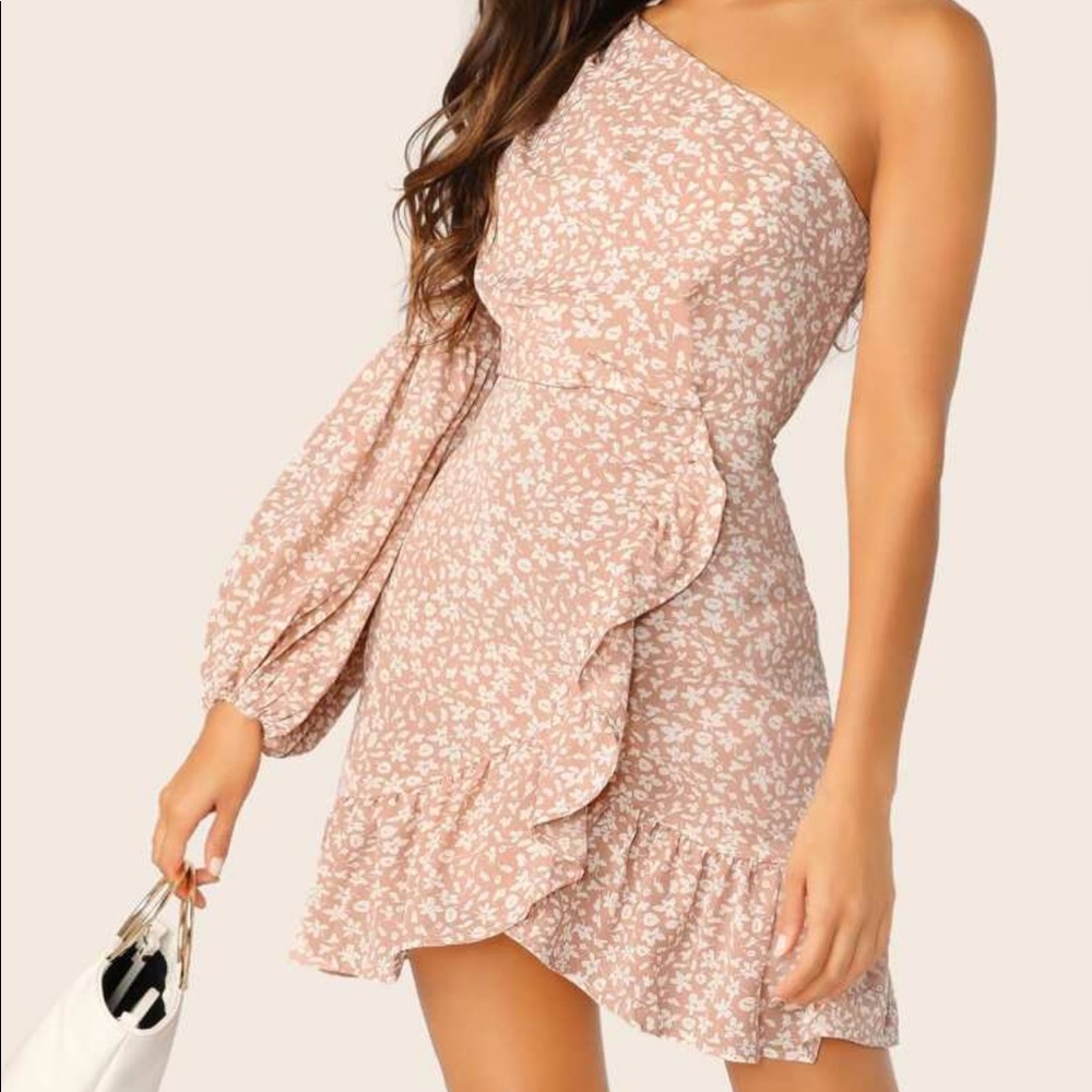 Blush pink one shoulder dress